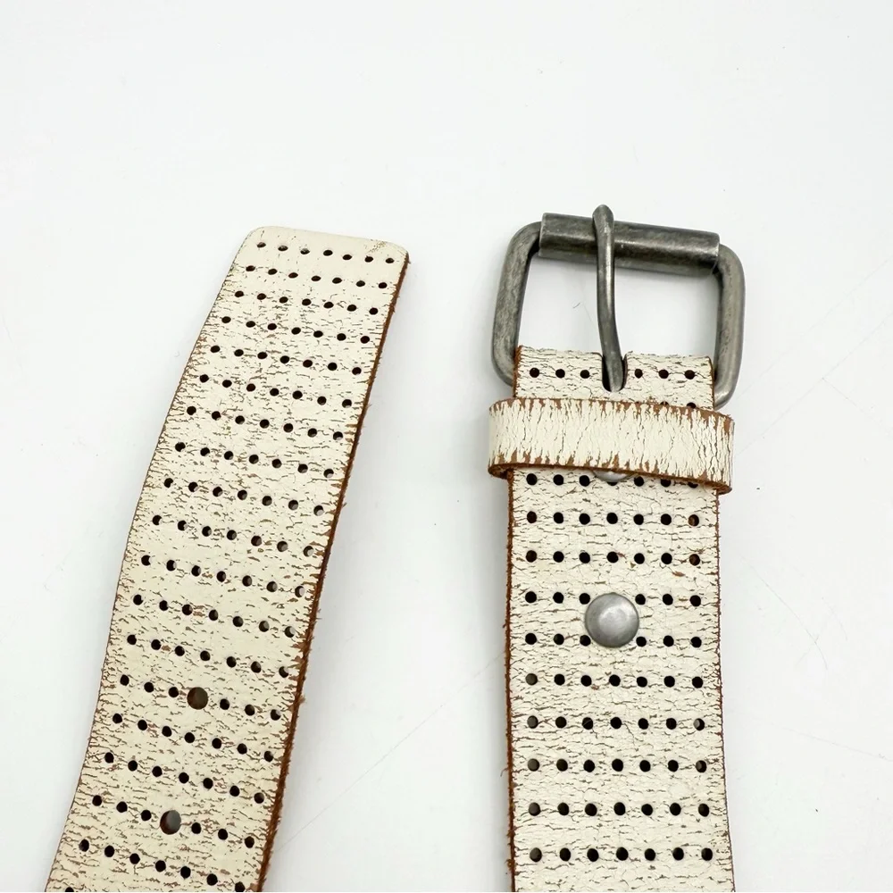 AEROPOSTALE Perforated White & Tan Leather Belt, Size Medium